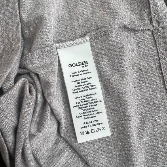 NWOT Aritzia Golden by TNA Short Sleeve Slim Fit V Neck Mini Dress - Picture 5 of 7